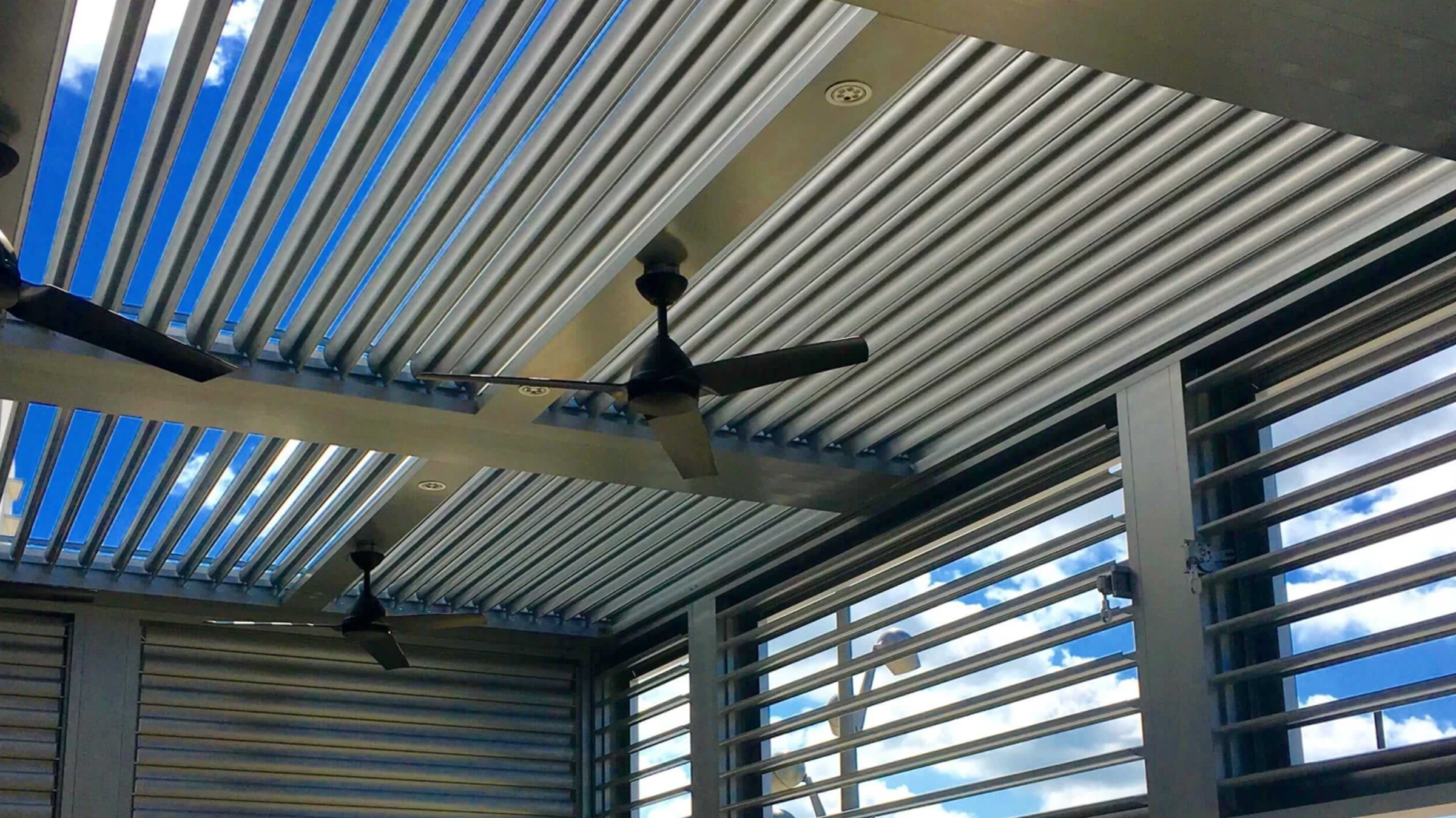 Pergola Pivot 6 XL – Black Grey products pergola-x pivot-6-xl pergola-pivot-6-xl-black-grey