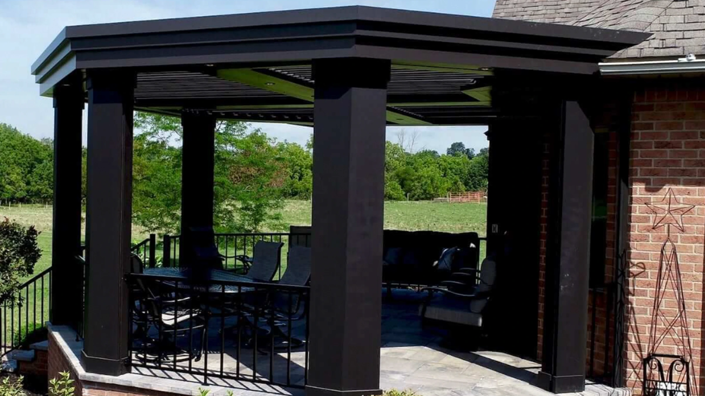 Outdoor Room Retreat with Pergola X projects outdoor-room-retreat-with-pergola-x