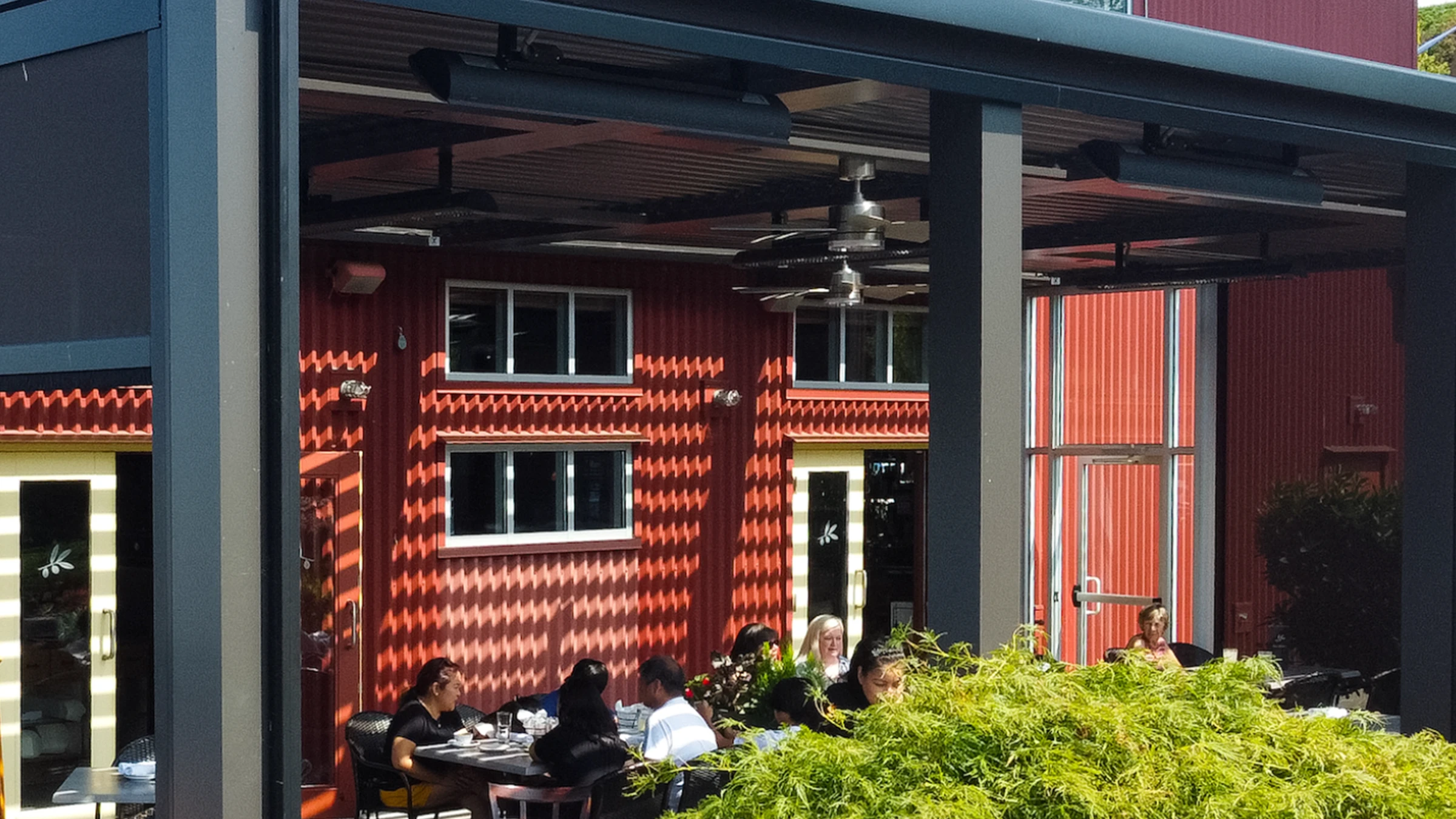 The Outdoor Evolution of Italian Restaurant projects the-outdoor-evolution-of-italian-restaurant